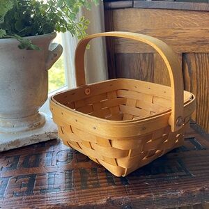 Longaberger Square Basket Circa 2001 EUC